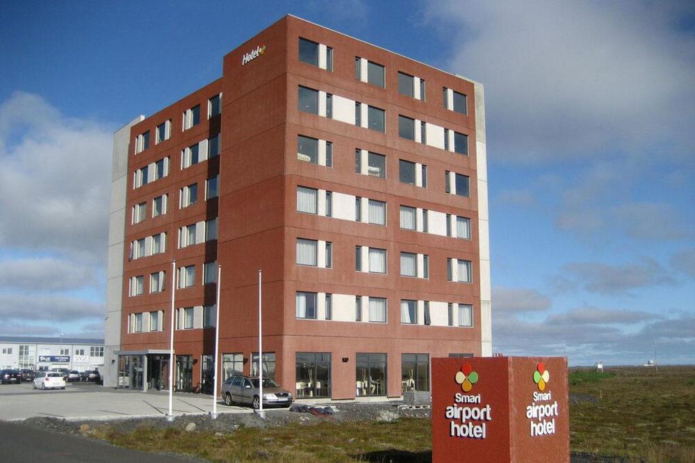 18.07. 1xÜbernachtung: Aurora Hotel Keflavík Airport